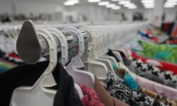 Bisnis Baju Thrift Preloved